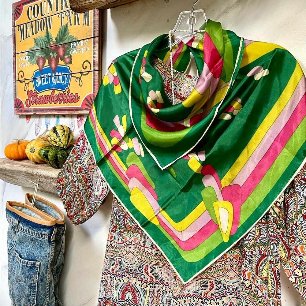 MADE IN JAPAN scarf/wrap w retro YTK midcentury boho vibe
